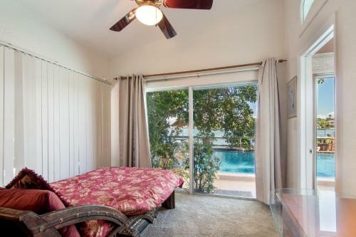 Affordable Beach Condos -three Bed 3 Bath House Home