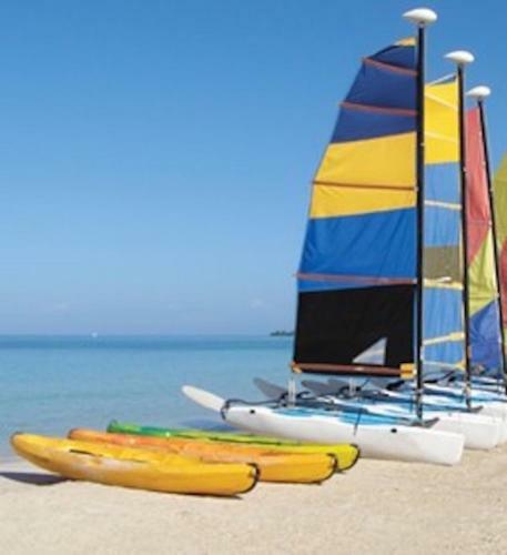 Affordable Beach Condos -three Bed 3 Bath House Home
