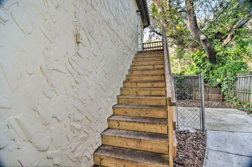 Apartamento Cozy Beach Apt With Pool, 3 Mi To St Pete!