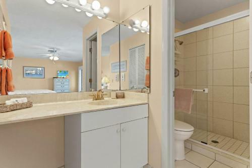 Blind Pass Condo C207 On Beautiful Sanibel Island