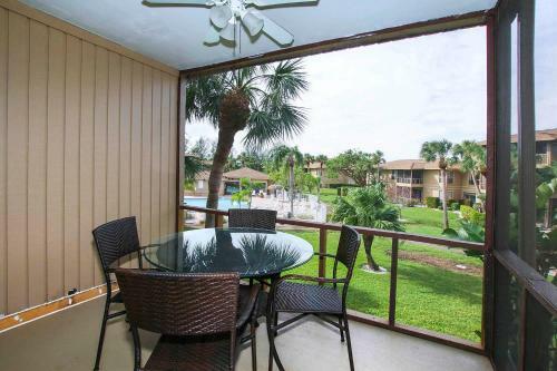 Blind Pass Condo C206 On Beautiful Sanibel Island