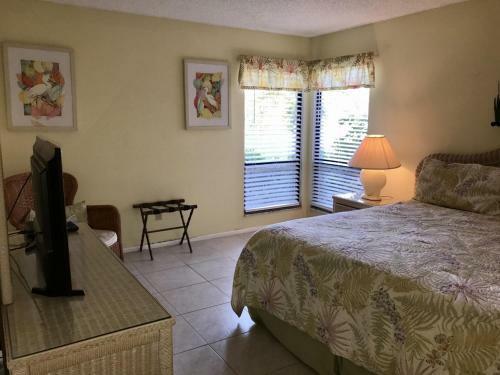 Blind Pass Condo E103 On Beautiful Sanibel Island