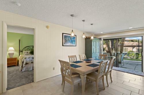 Blind Pass Condo E110 On Beautiful Sanibel Island