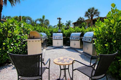 Blind Pass Condo E210 On Beautiful Sanibel Island