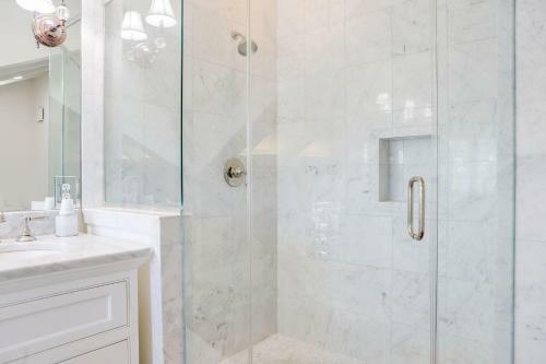 Our Happy Place - 50 Venice Circle By Dune Vacation Rentals