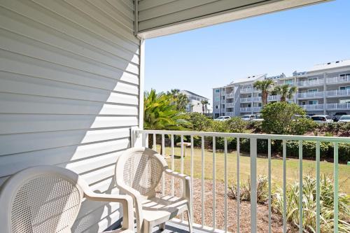 Beachside Villas #812