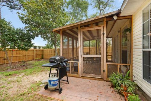 Barefoot Bungalow By Real Joy Vacations