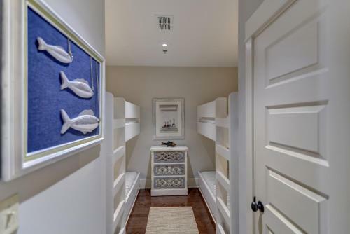 3 Bed 3 Bath Apartment In Redfish Village
