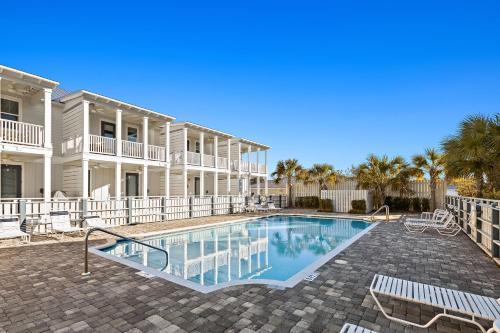 30a Townhomes B101