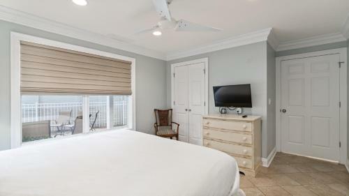 Private Pool, Private Beach Access Point, Beach Music- A Seagrove Delight!