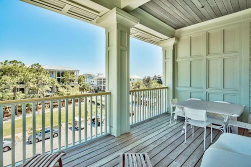 Watercolor By Dune Vacation Rentals - Beach District