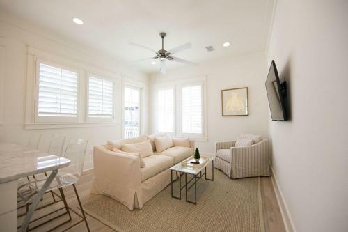 Watercolor By Dune Vacation Rentals - Beach District