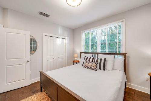 The Key West Cottage