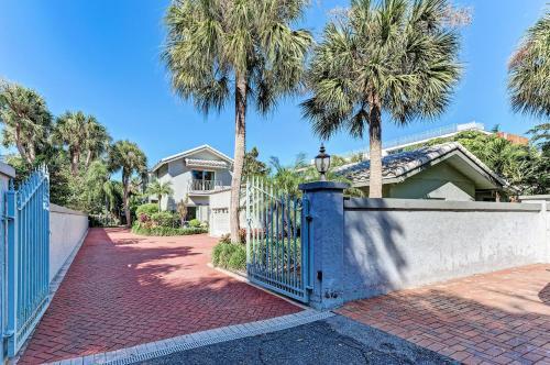 Gated Waterfront Estate With Private Pool & Dock Home