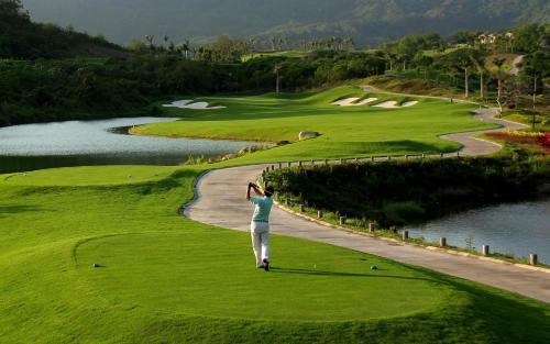 Siesta Key Waterfront Home ...........steps To Siesta Beach!!