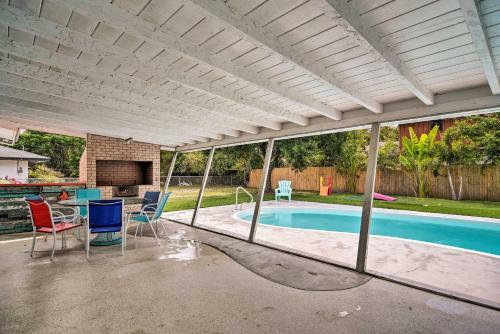 Sarasota Home With Large Backyard And Water Access