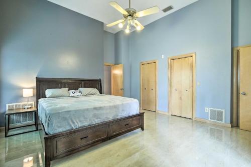 Huge Home With Pool Table Near St Pete Beach!
