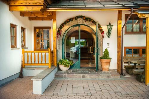 Hostal Resort Amadeus-landhaus Amadeus