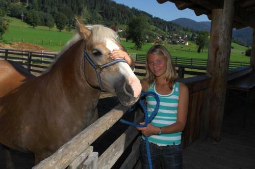 Agroturismo Hotel Garni Ransburgerhof