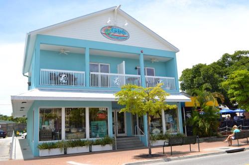 Siesta Avenida Townhome 5208