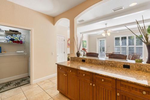 Siesta Avenida Townhome 5208