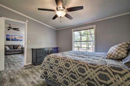 Steinhatchee House - 3 Blocks From Boat Ramp!