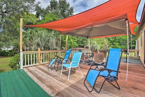 House With Deck And Fireplace, Walk To State Park!
