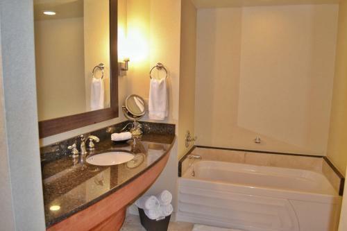 Trump International Miami 15th Floor