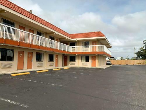 Hotel Motel 6 Tampa, Fl