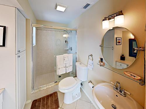 New Listing! Upscale Canal Home With Pool & Dock Home