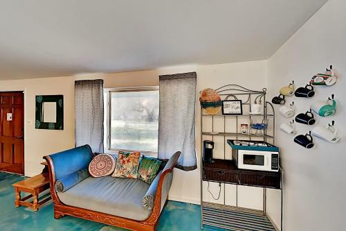 Stylish Home - King Beds - Near Busch Gardens Home