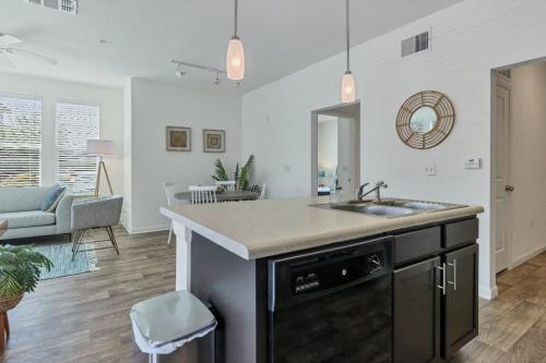 Apartamento Viagem Bright 1br With Pool And Gym
