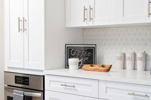Apartamento Stylish Bungalow - 2 Separate Units - Grill Duplex