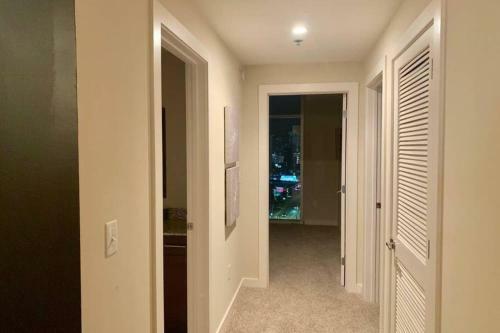 Apartamento Exquisite Polished Panoramic Buckhead Penthouse-designed