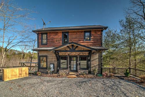 Bear Claw Cabin By Escape To Blue Ridge