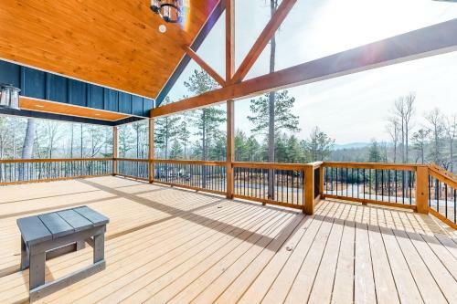 Luxury Lookout