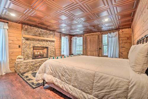 Private Blue Ridge Cabin With Hot Tub And Fire Pit!