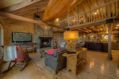 Big Canoe Lodge By Escape To Blue Ridge