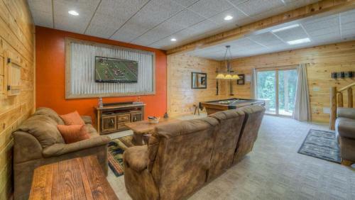 Aska Heights By Escape To Blue Ridge