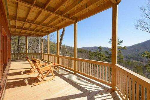Mountainside Retreat By Escape To Blue Ridge
