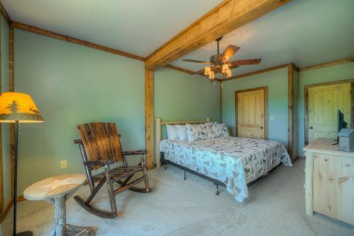 Wolfs Den By Escape To Blue Ridge