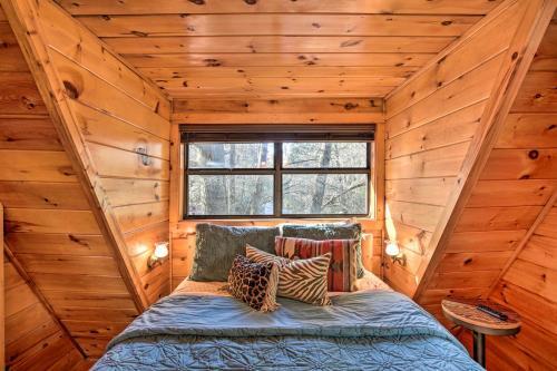Blue Ridge Haven Creekfront Cabin With Hot Tub