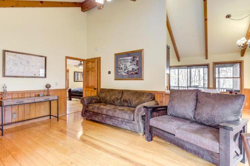 Mountain Oak Manor