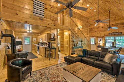Stunning River Retreat With Resort Perks And Deck!
