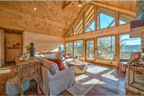 Banley Ridge By Escape To Blue Ridge