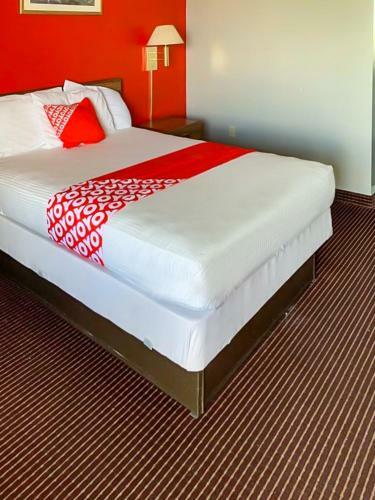 Oyo Hotel Macon Ga I-75 South