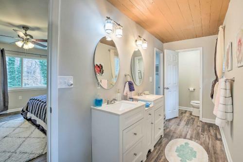 Elegant Mableton Home - Large Groups Welcome!