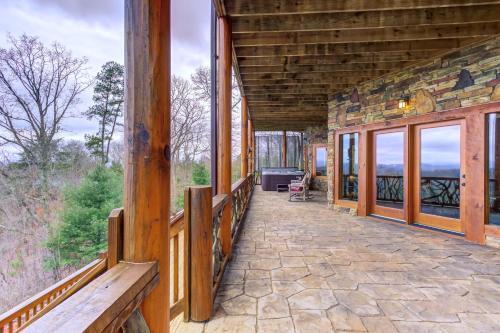 Cinnamon Bear Lodge