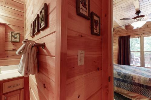 Creekside Escape