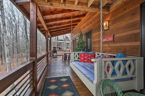 Blue Ridge Mtn View Getaway With Hot Tub And Fire Pit!